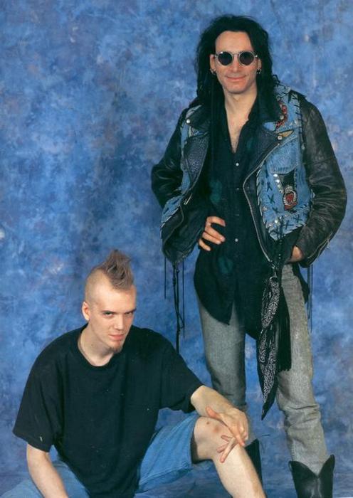 1993 - Sex & Religion [restored]/Artist.jpg