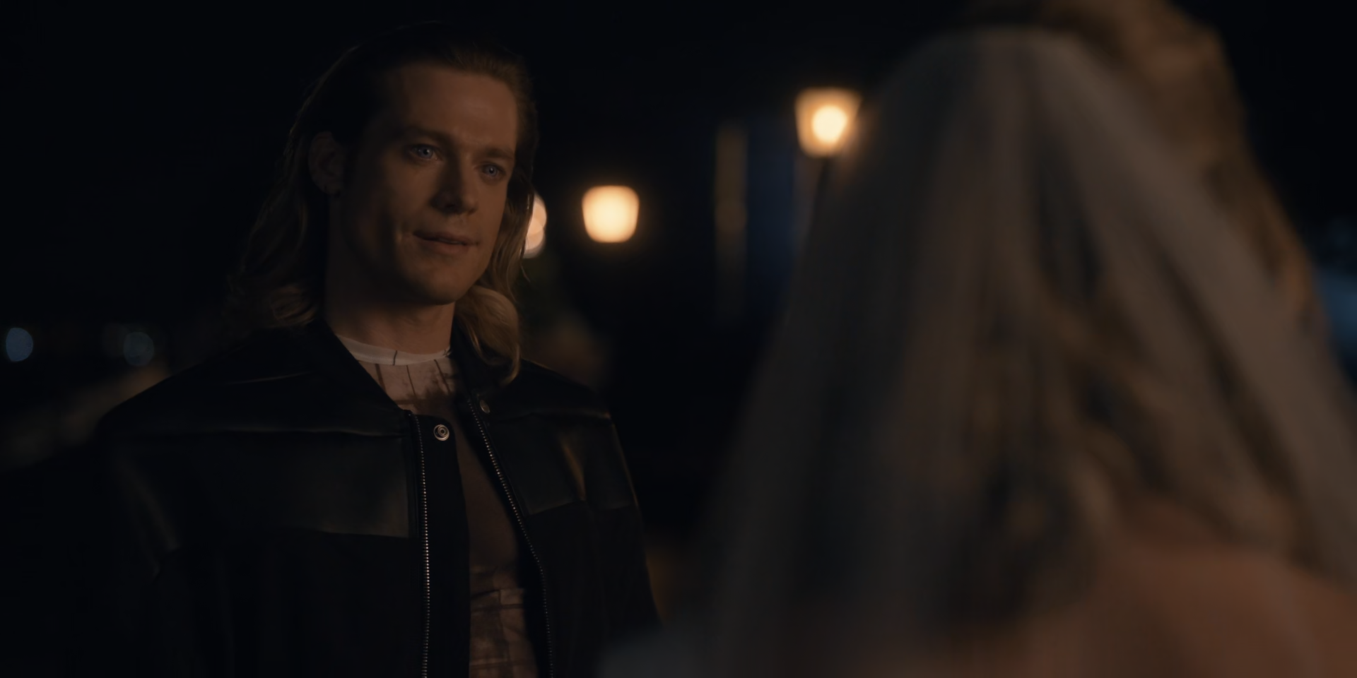 Screens/Interview.with.the.Vampire.S03E03.1080p.x265-ELiTE.Screen0001.png