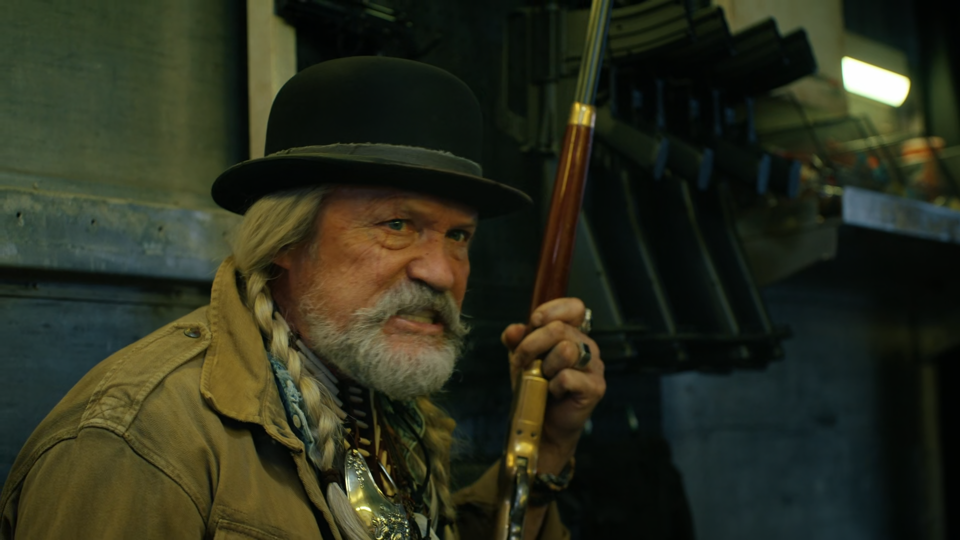 Screens/Peacemaker.2022.S02E04.1080p.x265-ELiTE.Screen0002.png