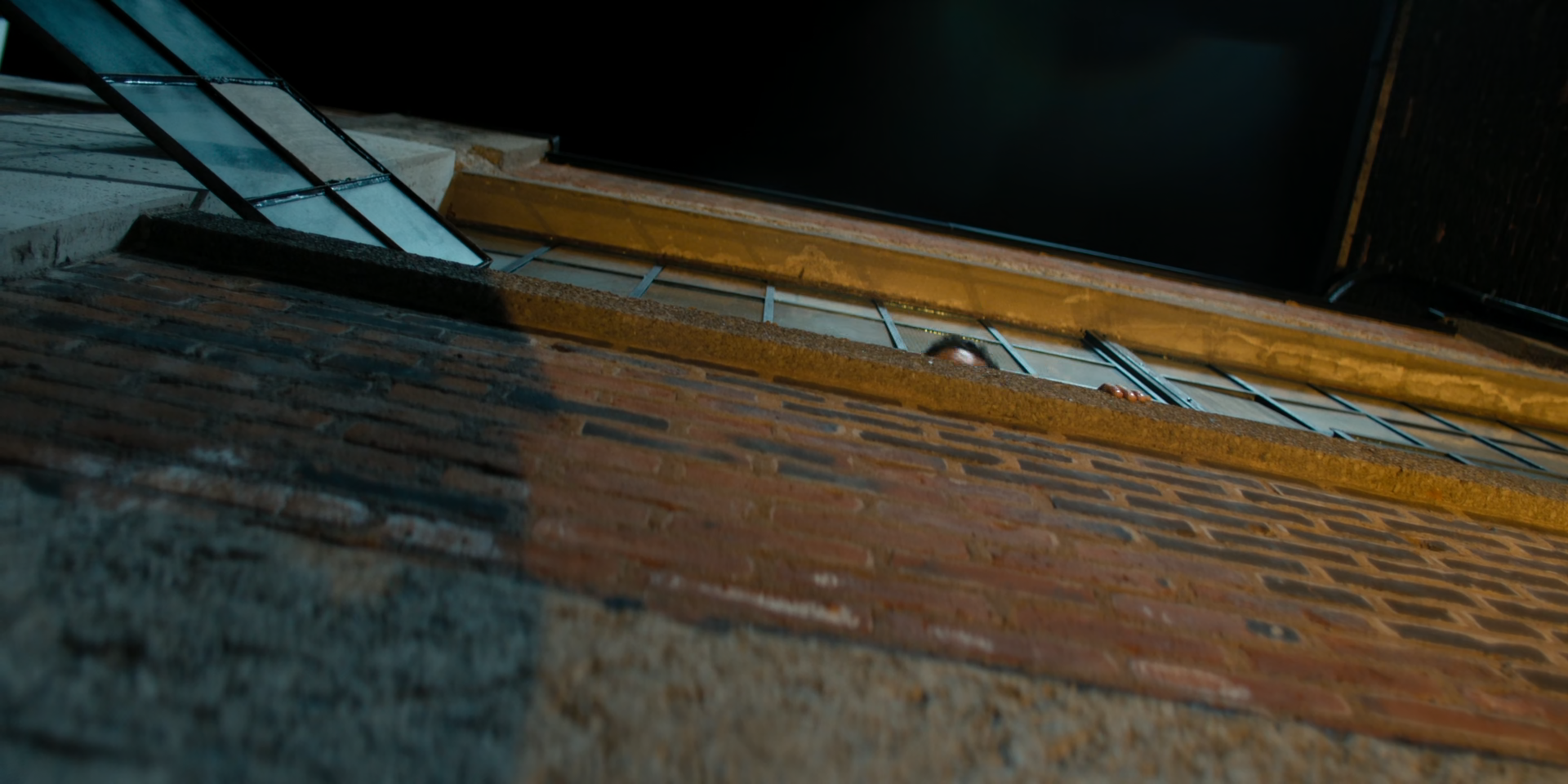 Screens/Reacher.S04E03.1080p.x265-ELiTE.Screen0002.png