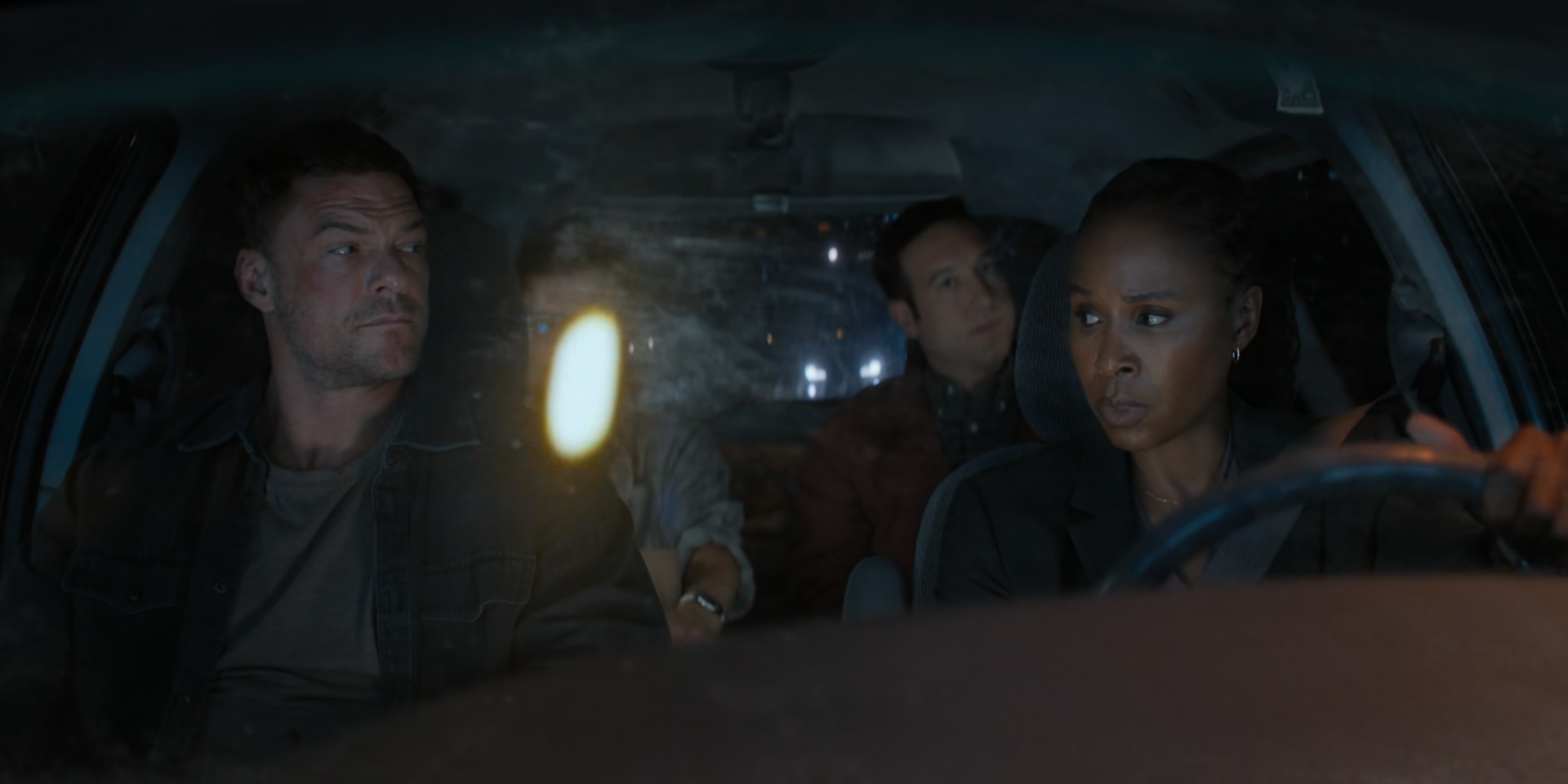 Screens/Reacher.S04E03.1080p.x265-ELiTE.Screen0003.png