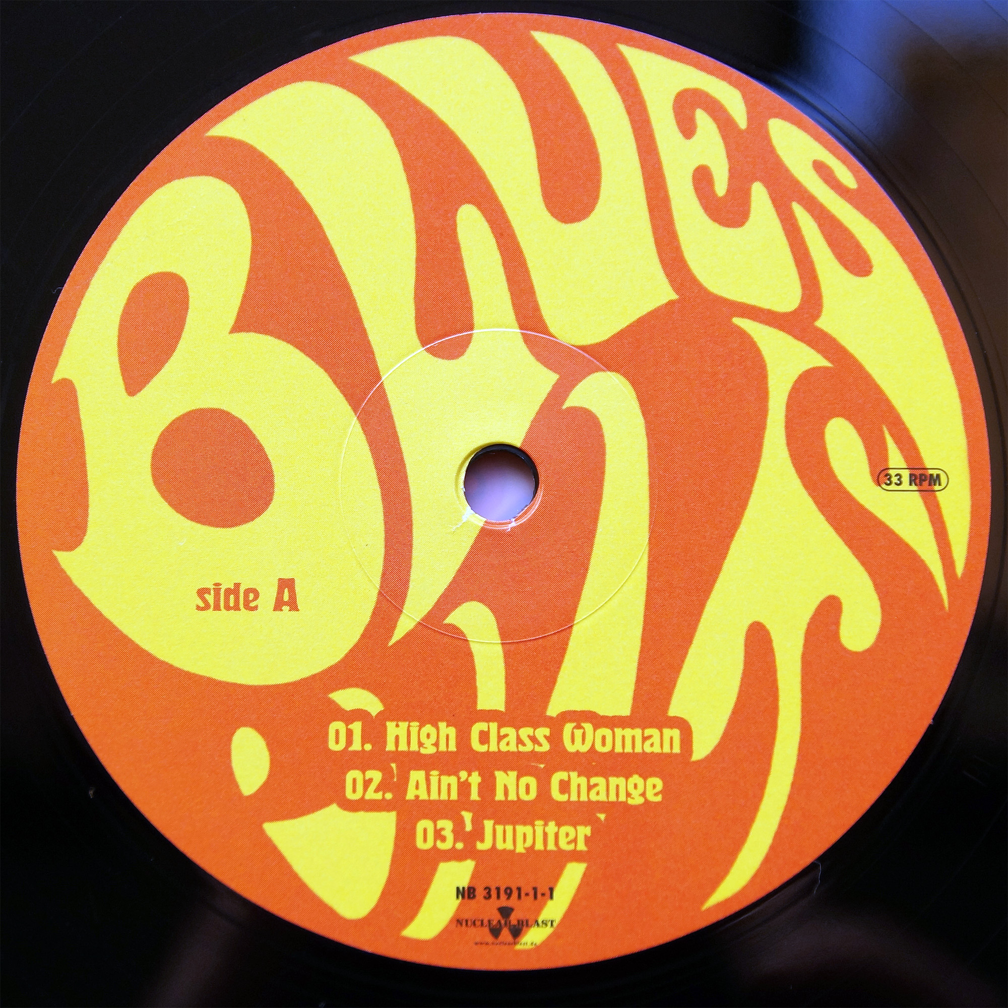 Artwork/Blues Pills - Blues Pills (label_A).jpg