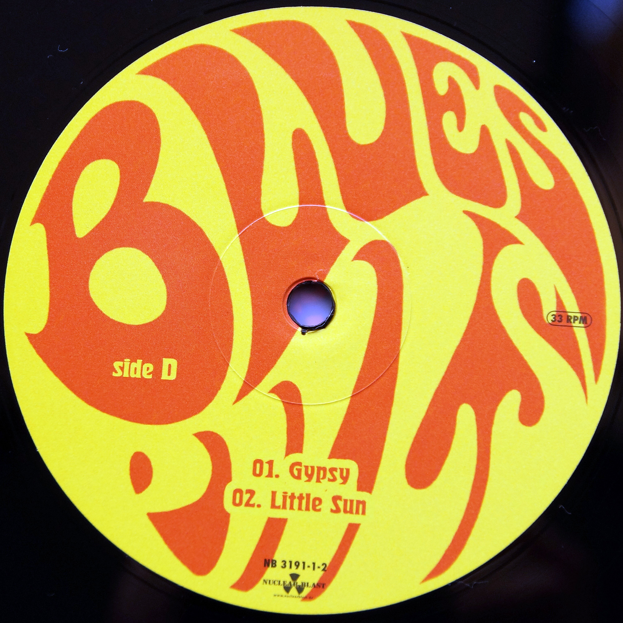 Artwork/Blues Pills - Blues Pills (label_D).jpg