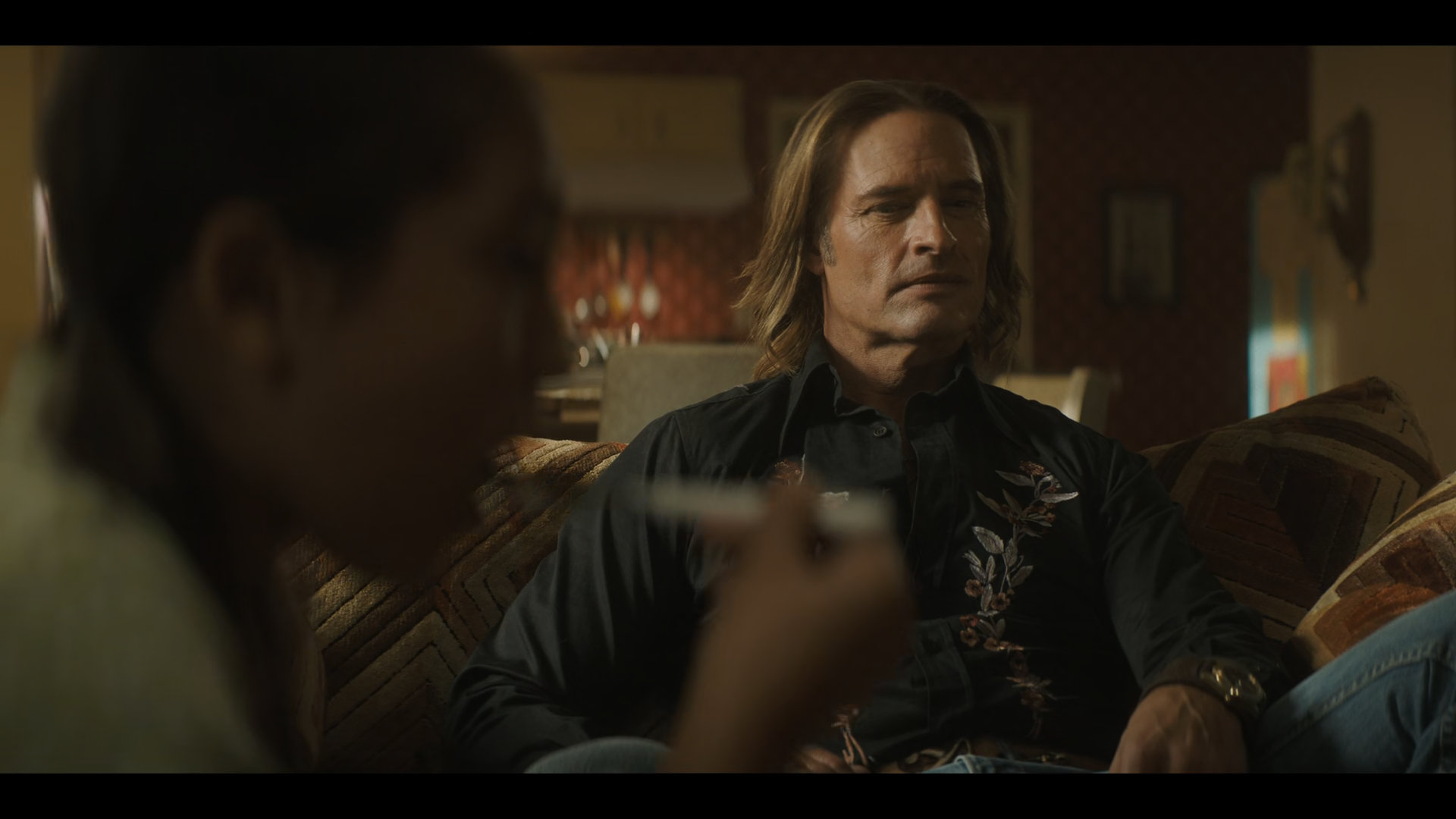 Screens/Duster.S01E04.1080p.x265-ELiTE.Screen0001.png