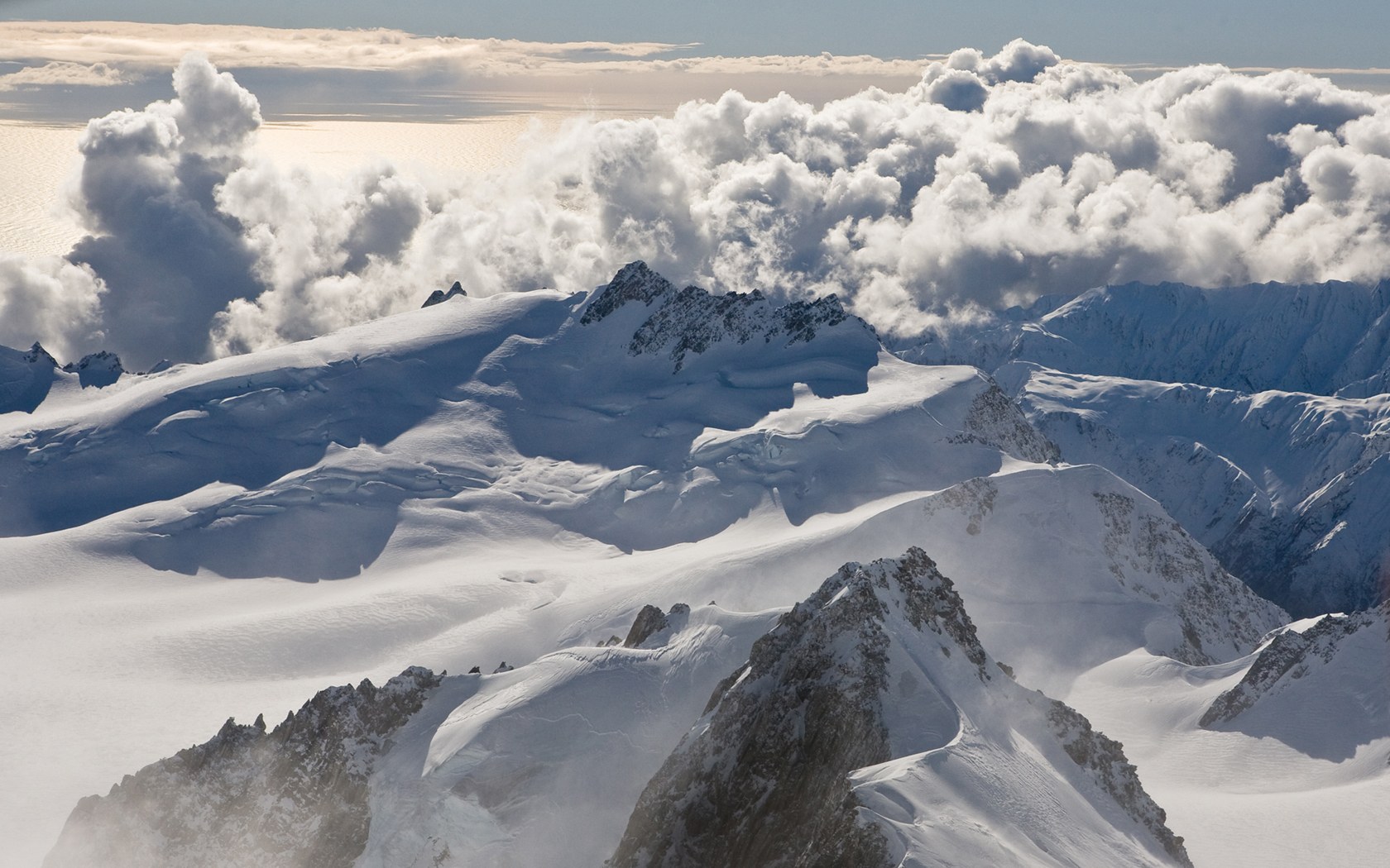 A heli flight over New Zelands Alps.jpg