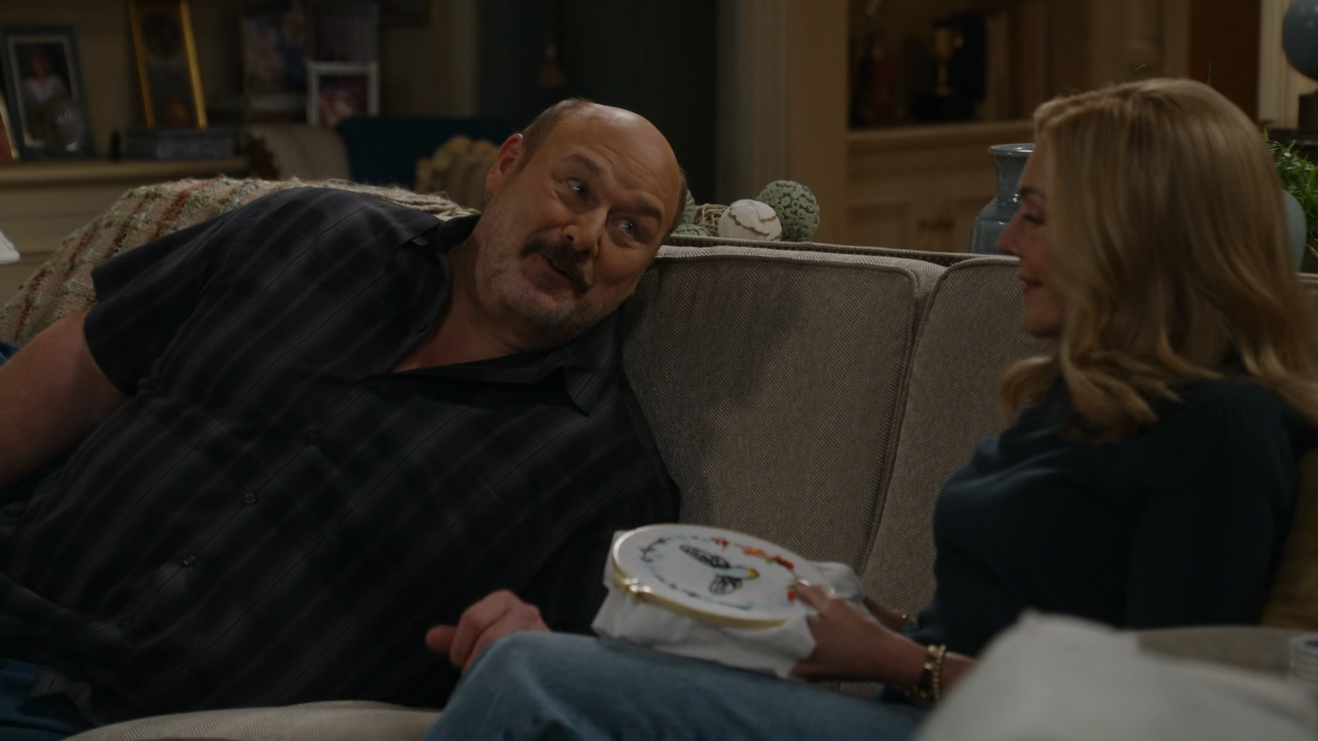 Screens/Georgie.and.Mandys.First.Marriage.S02E11.1080p.x265-ELiTE.Screen0003.png