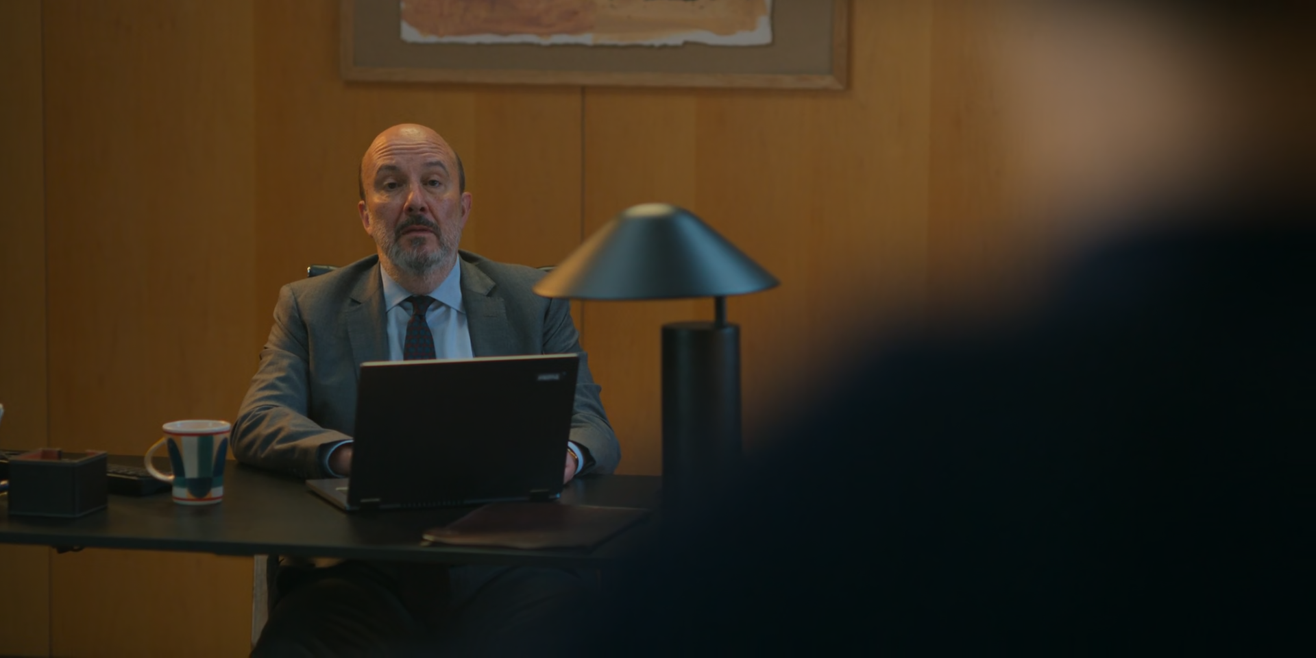 Screens/The.Night.Manager.S02E04.1080p.x265-ELiTE.Screen0002.png