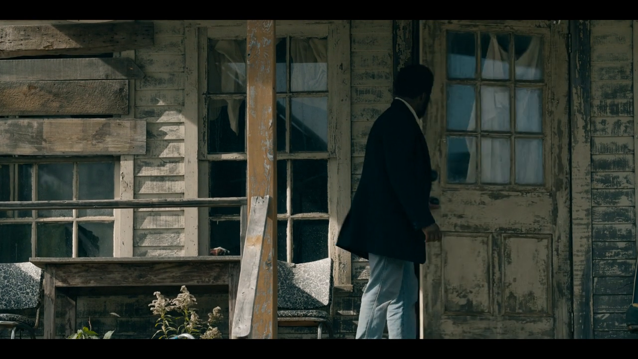 Screens/From.S04E08.720p.x264-FENiX.Screen0003.png
