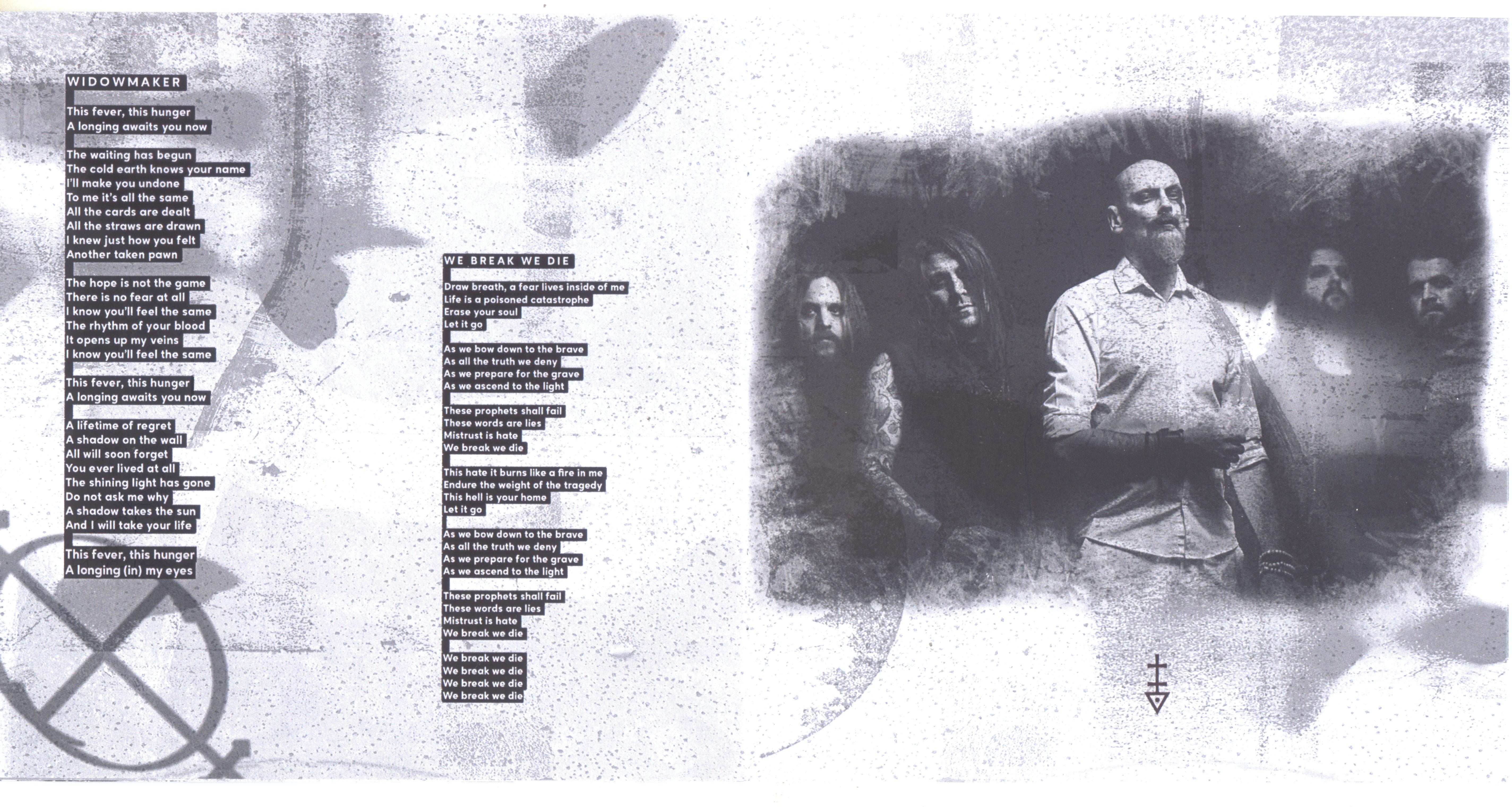 covers/Booklet 004.jpg