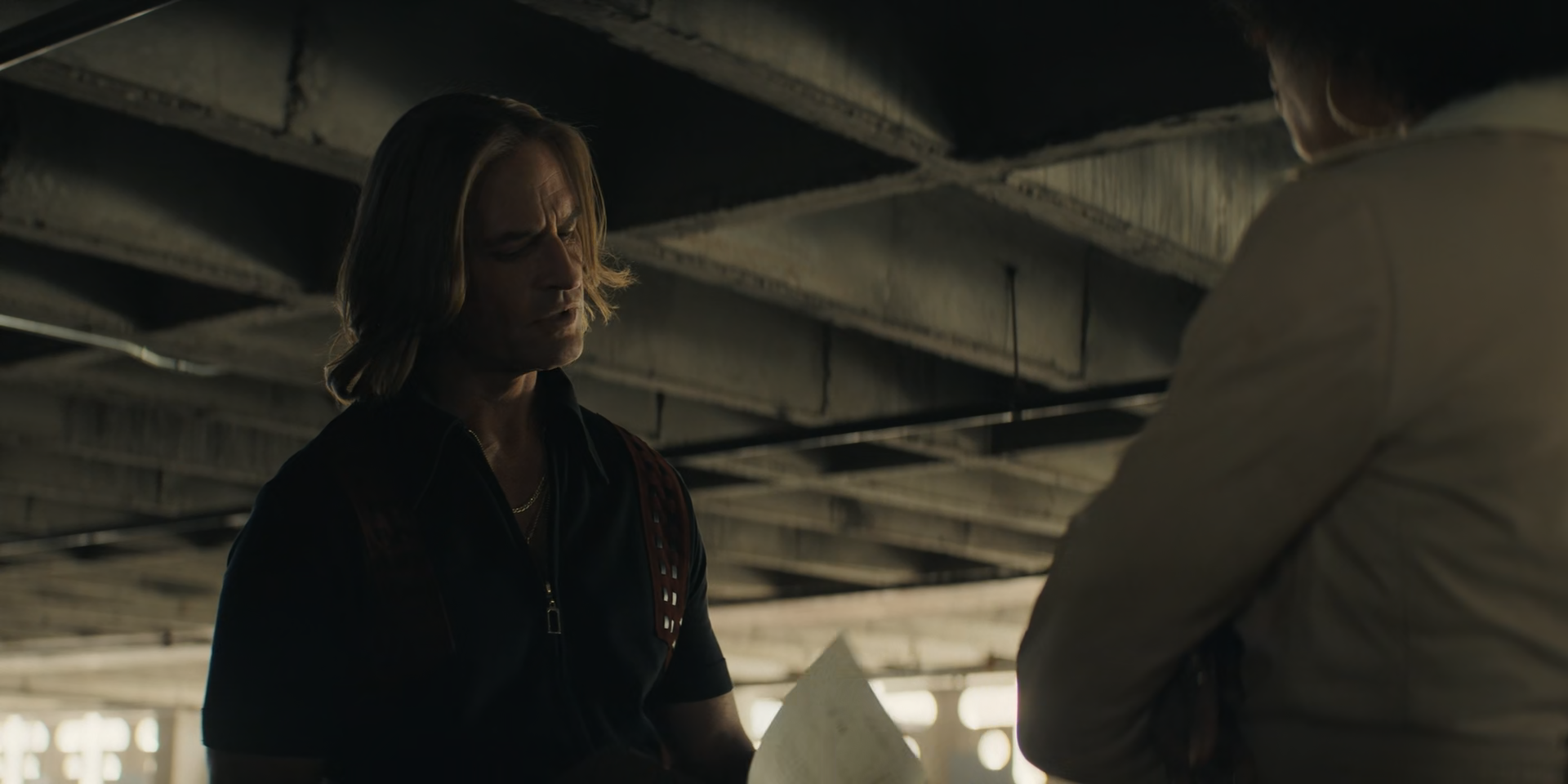 Screens/Duster.S01E03.1080p.x265-ELiTE.Screen0002.png