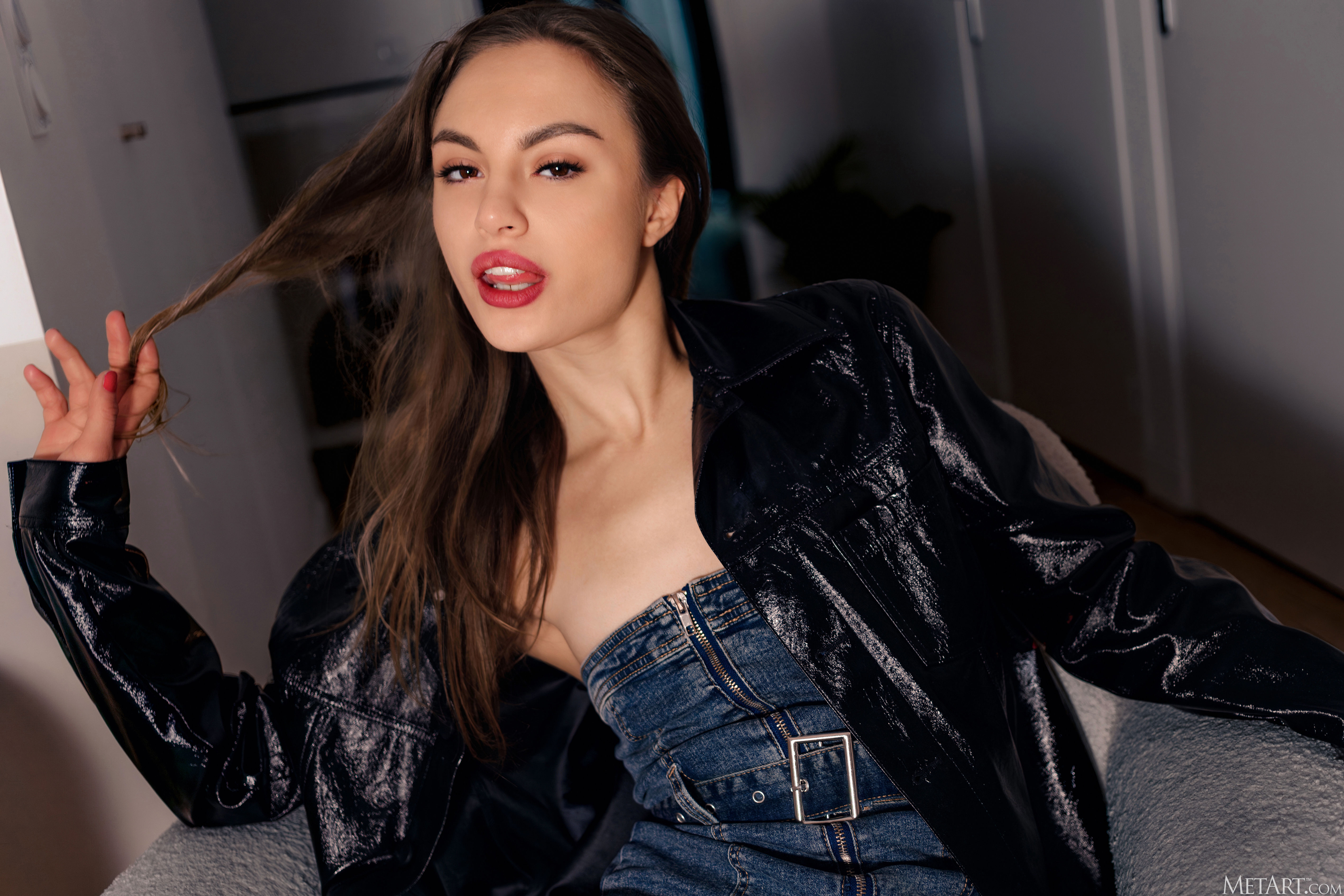 [MetArt.com] 26-08-19 Cherry Storm - Presenting Cherry Storm (x122) 3780x5670/MetArt_Presenting-Cherry-Storm_Cherry-Storm_high_0002.jpg
