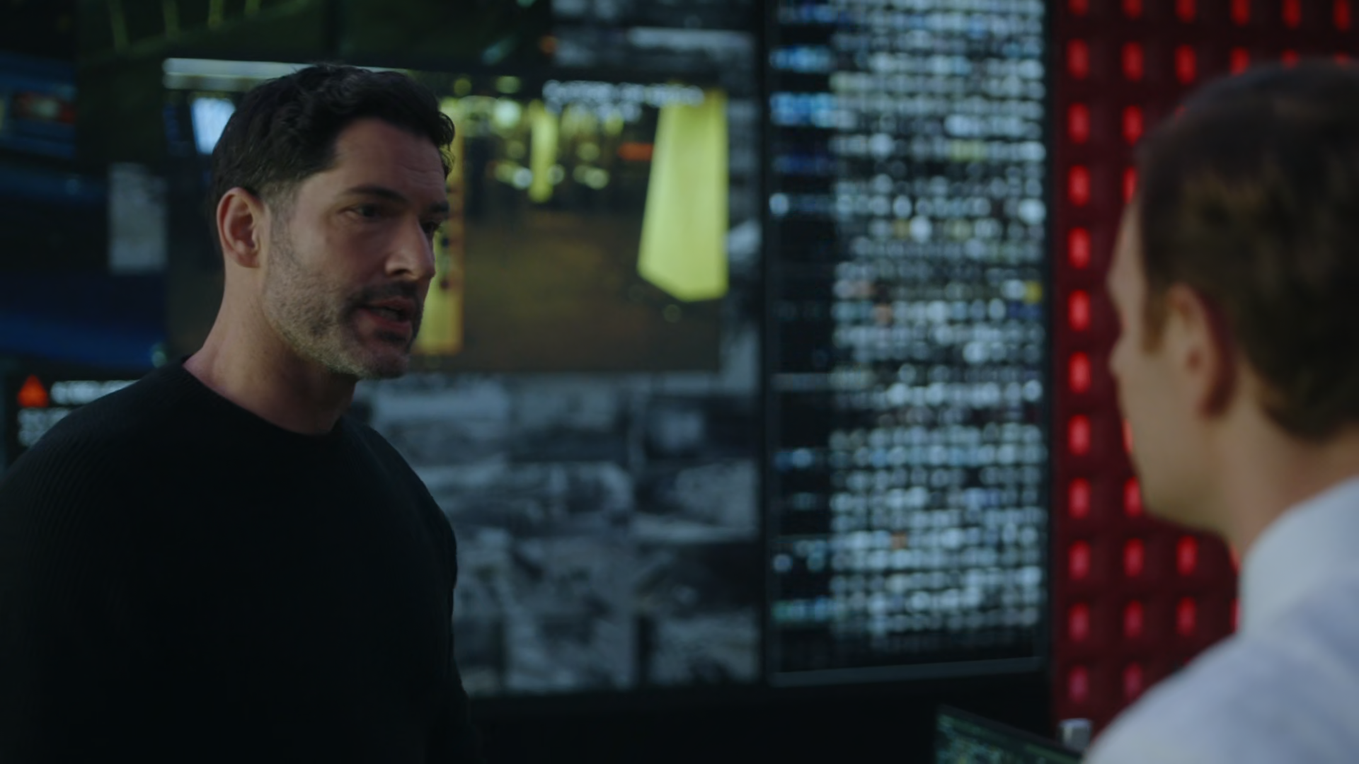 Screens/CIA.2026.S01E07.1080p.x265-ELiTE.Screen0004.png