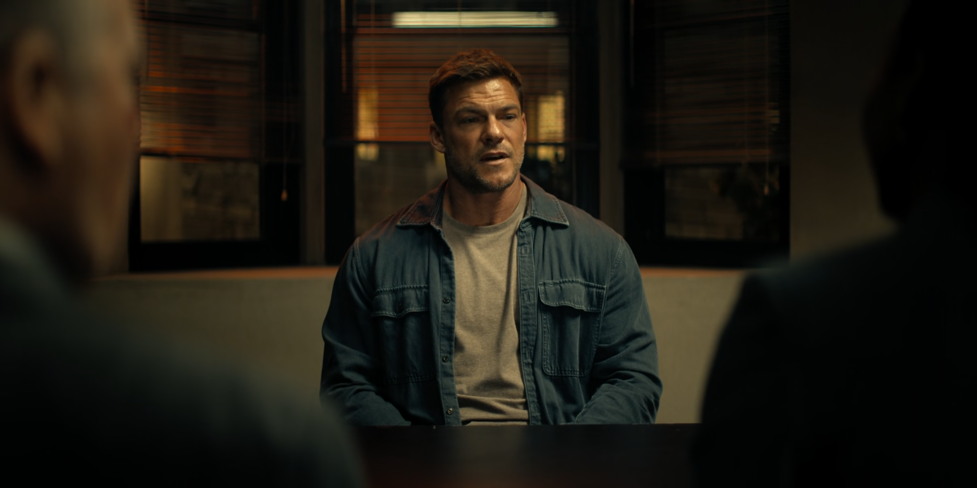 Screens/Reacher.S04E01.1080p.x265-ELiTE.Screen0003.png