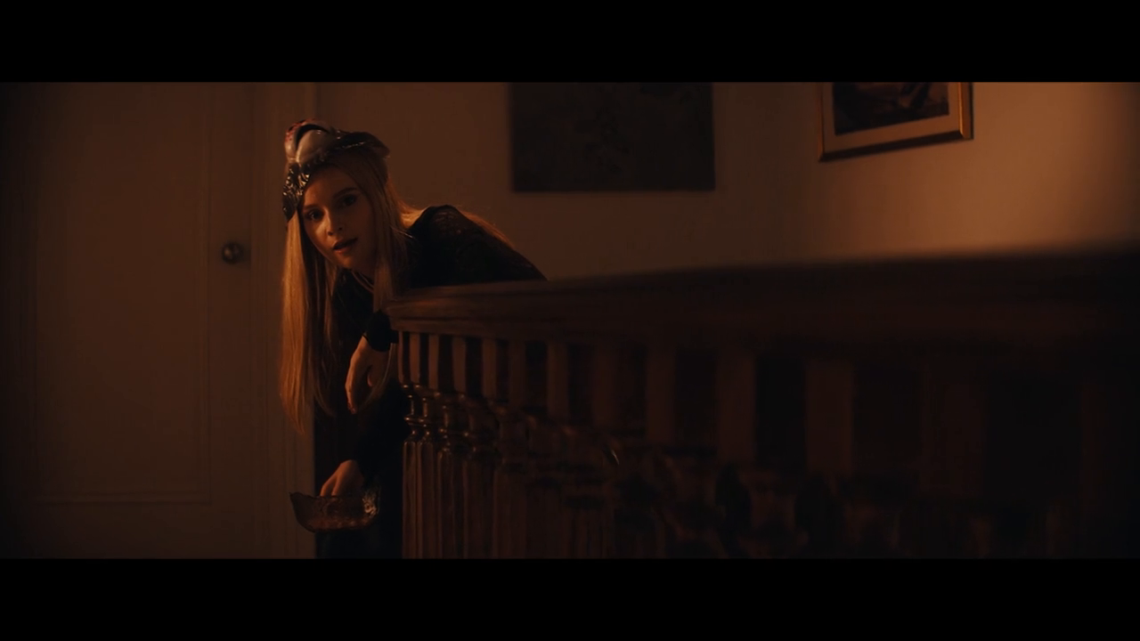 Screens/Furious.S01E01.720p.x264-FENiX.Screen0001.png