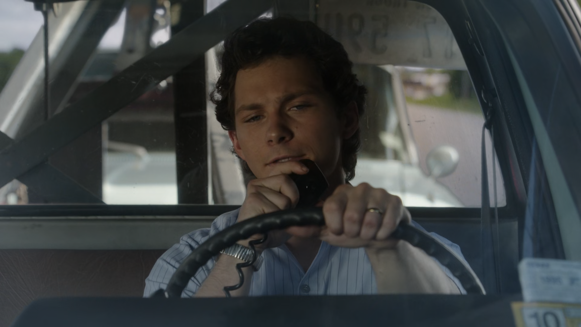 Screens/Georgie.and.Mandys.First.Marriage.S02E04.1080p.x265-ELiTE.Screen0004.png